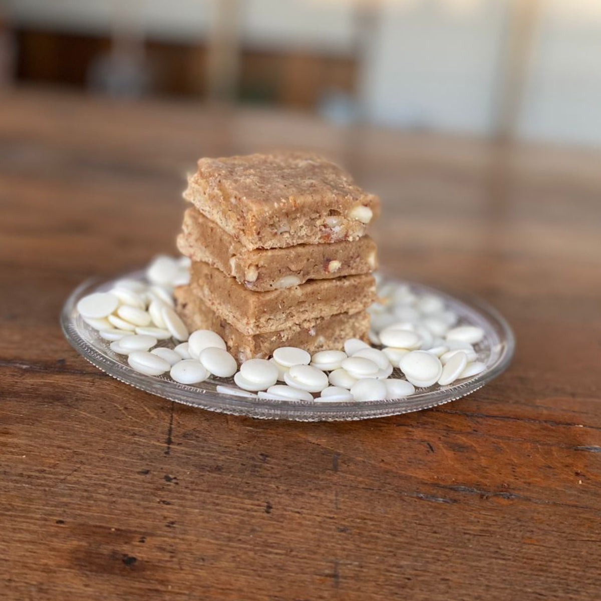 Brownie blanco y almendras (Blondie)